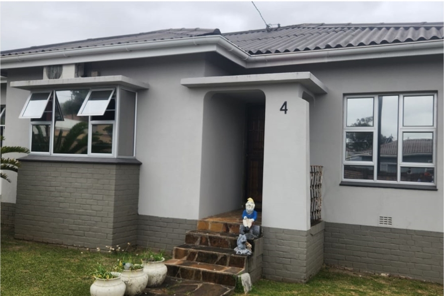 3 Bedroom Property for Sale in Cambridge West Eastern Cape